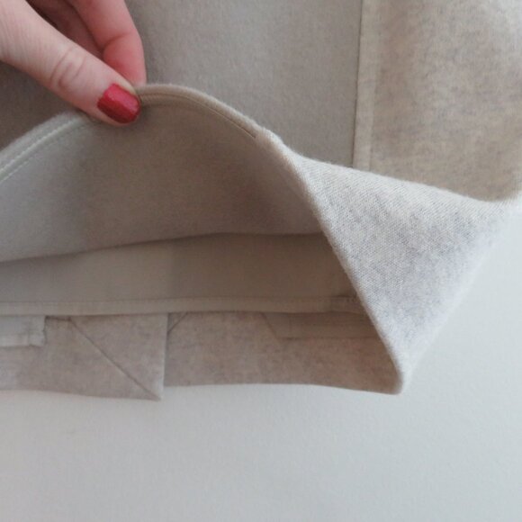 MAXMARA Cream Ecru Bone 100% Wool Two Tone Classic Pencil Skirt Sz EU 36 / US 4 - Picture 9 of 15